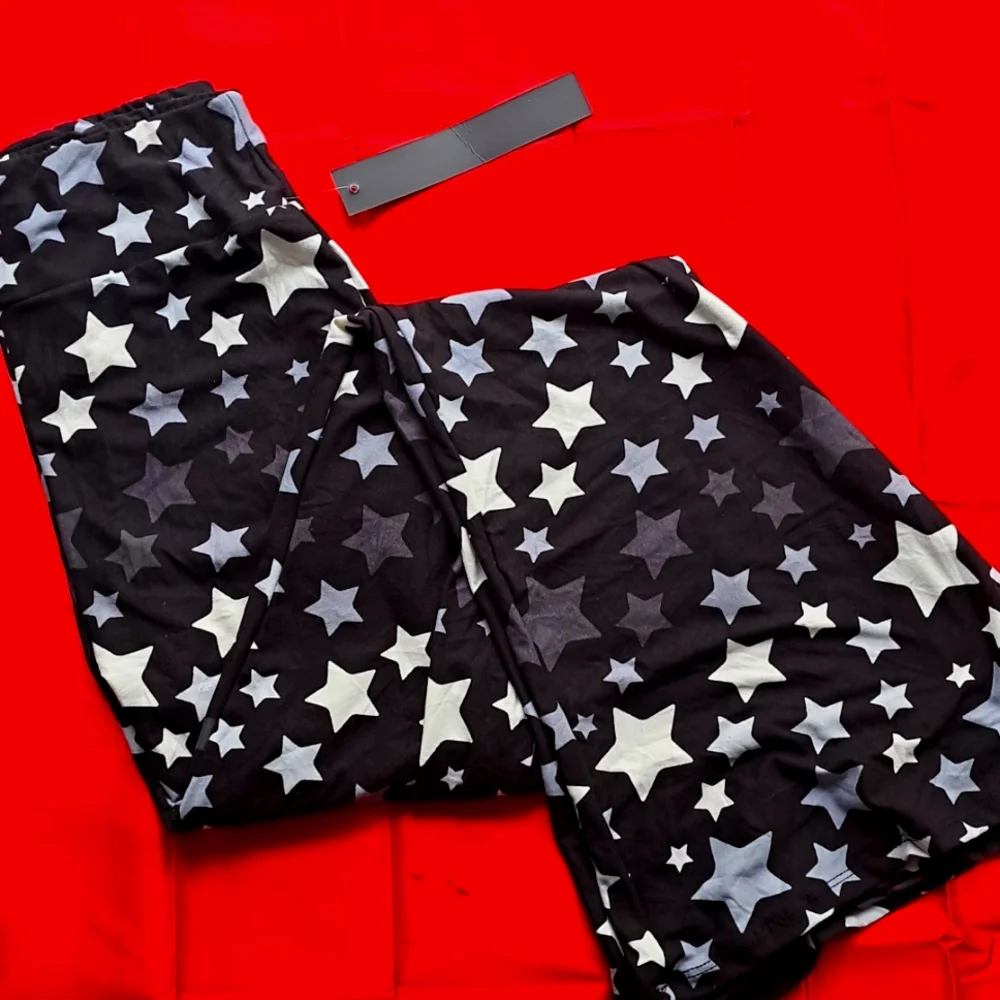 Coming soon! SUPER SOFT OMBRE STAR FLARES🥰🥰🥰 - Picture 5 of 9